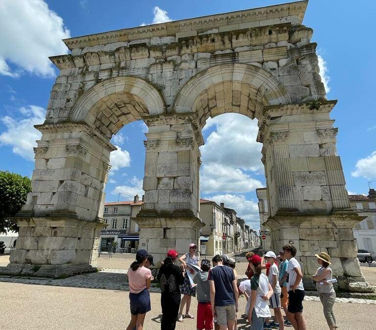 Sur les traces des Gallo-Romains de Mediolanum Santonum.